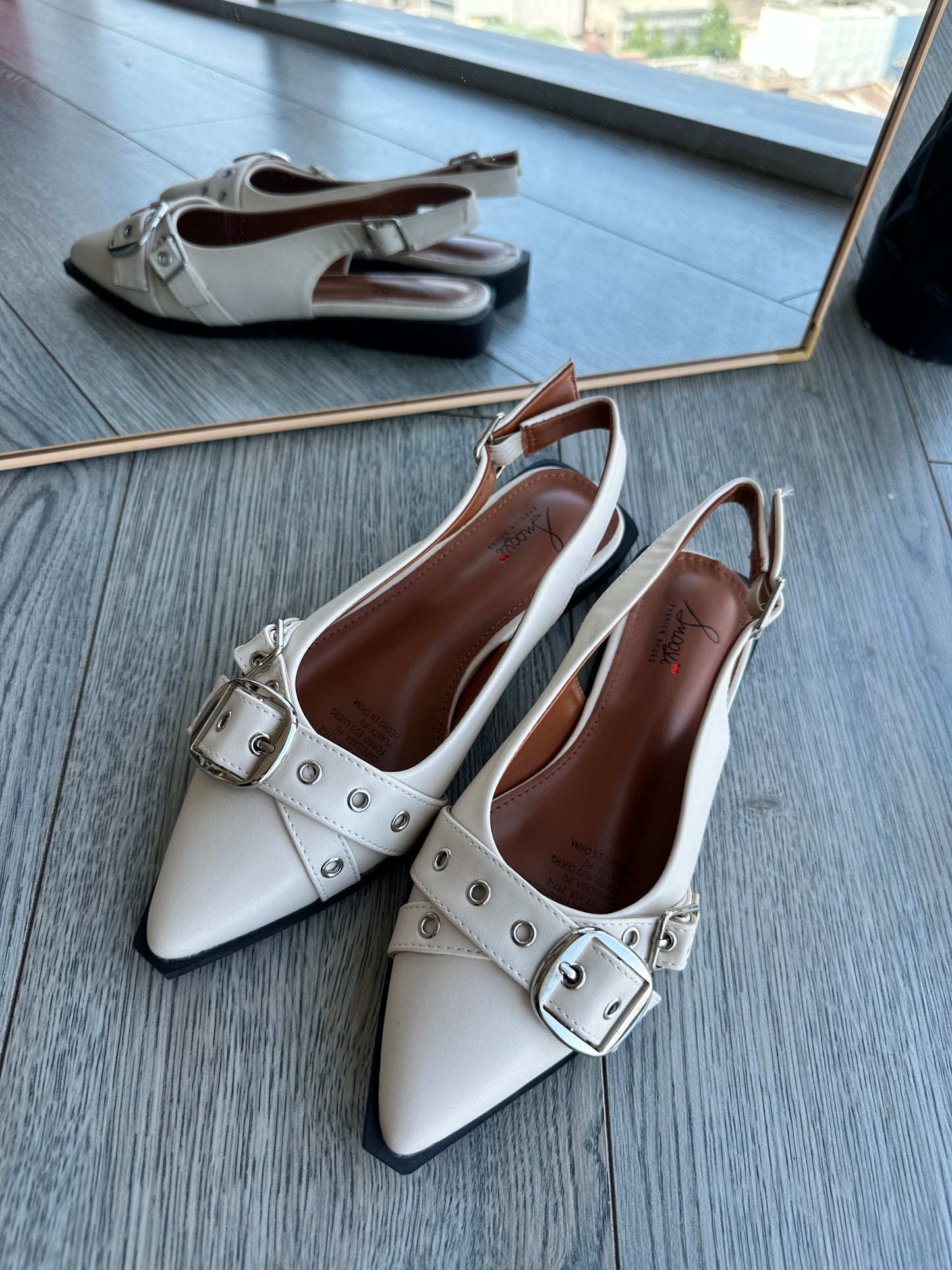 Stilettos blanco invierno