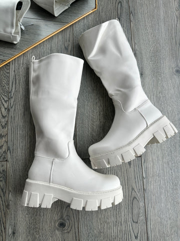 Botas