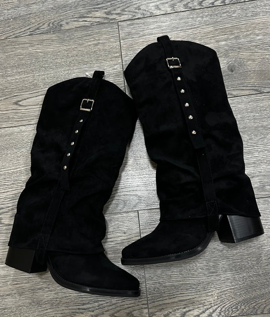 BOTA BLACK GAMUSA