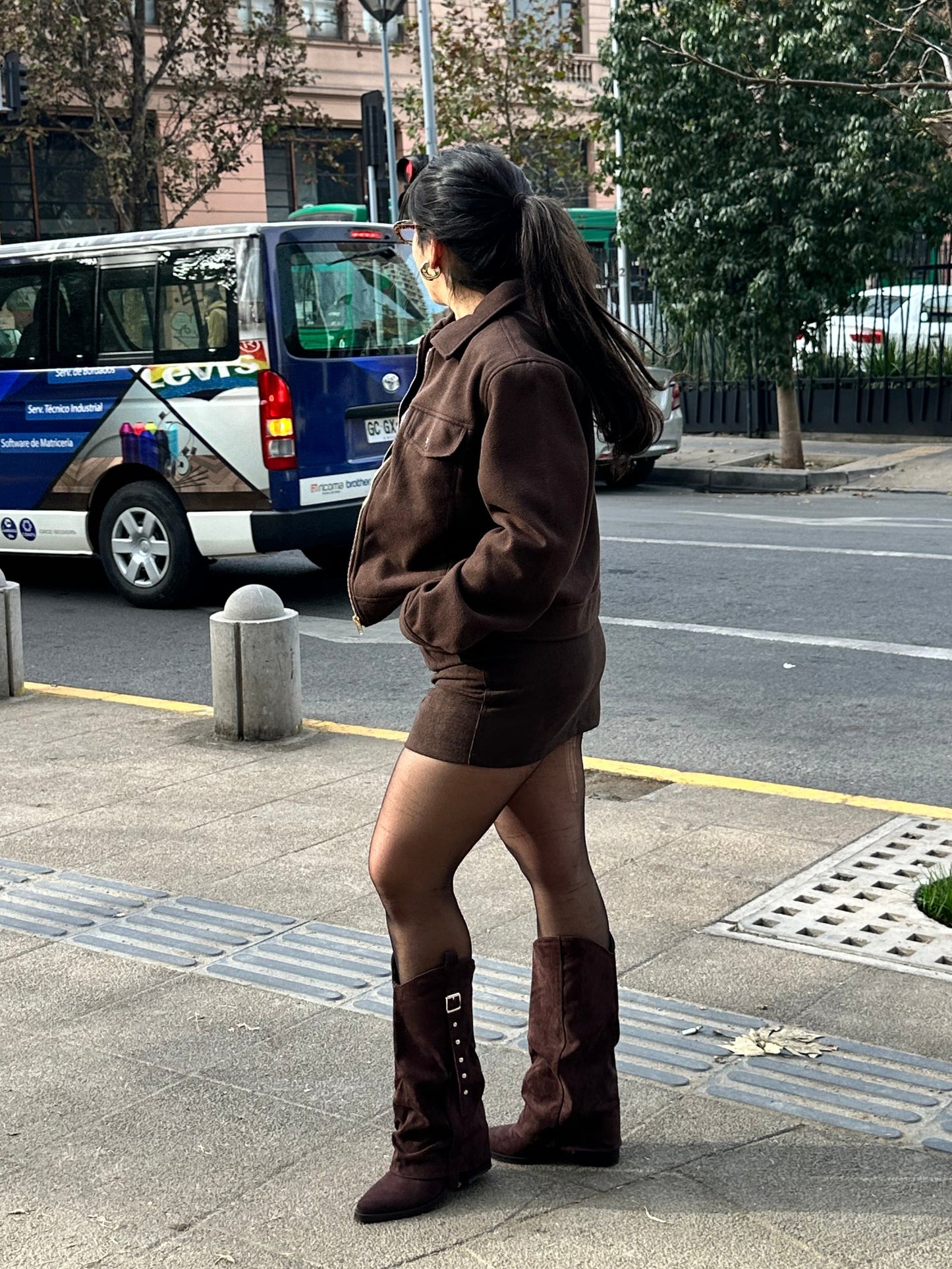 BOTA BROWN