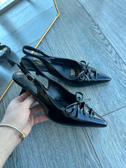 TACÓN STILETTO